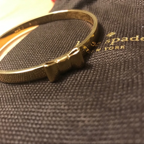 🌿2/$33🌿 Kate Spade Bow Bracelet- Gold